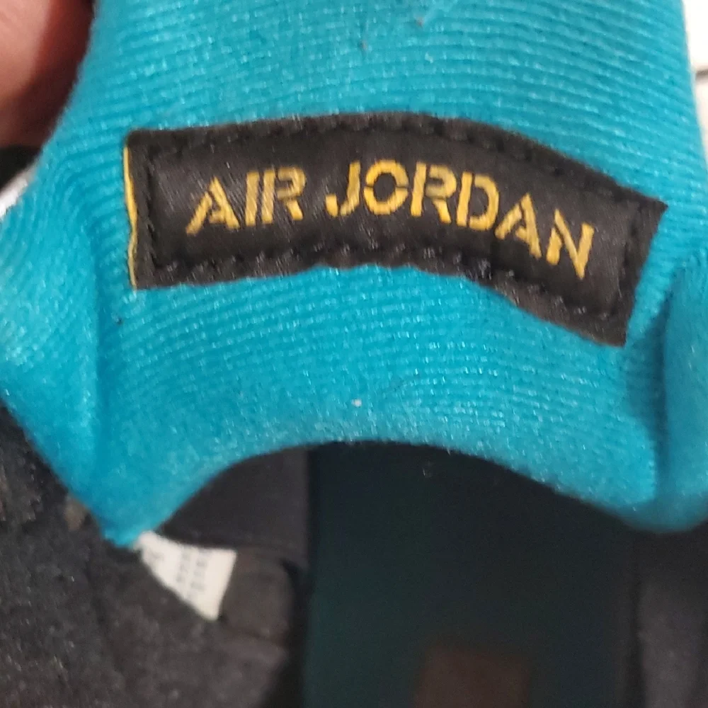 Jordan 5 Retro Aqua Sneakers - Black - Picture 8 of 16